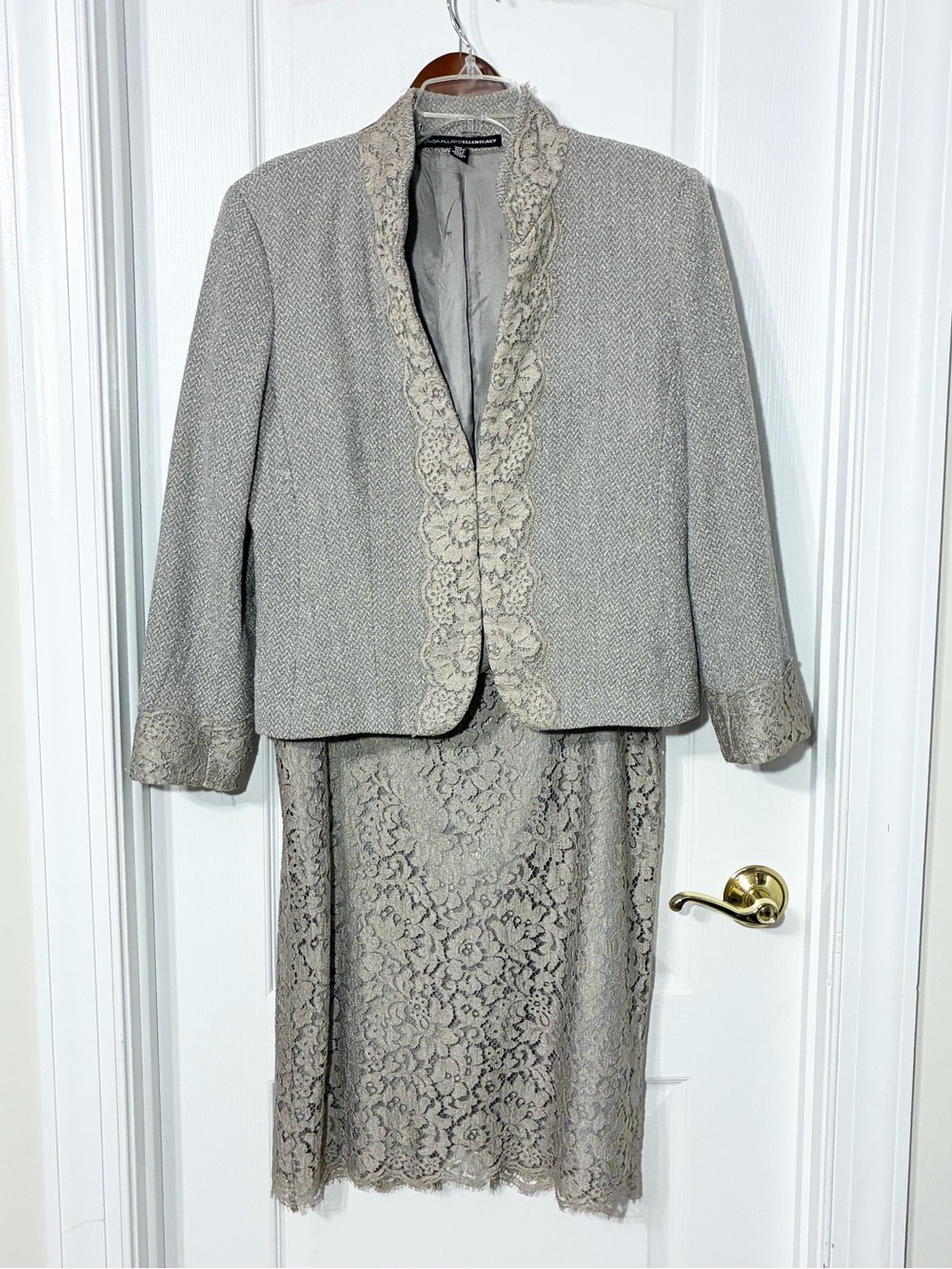 Y2K VTG Linda Allard Ellen Tracy Wool Alpaca Silk Lace Trim Skirt Suit Gray 14